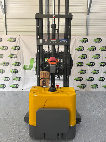 #1.1 JKS Tiny Titan 3300 Standard Model