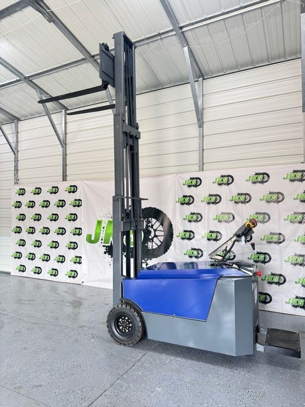 #5 JKS E10 Power Lift Forklift Little Blue