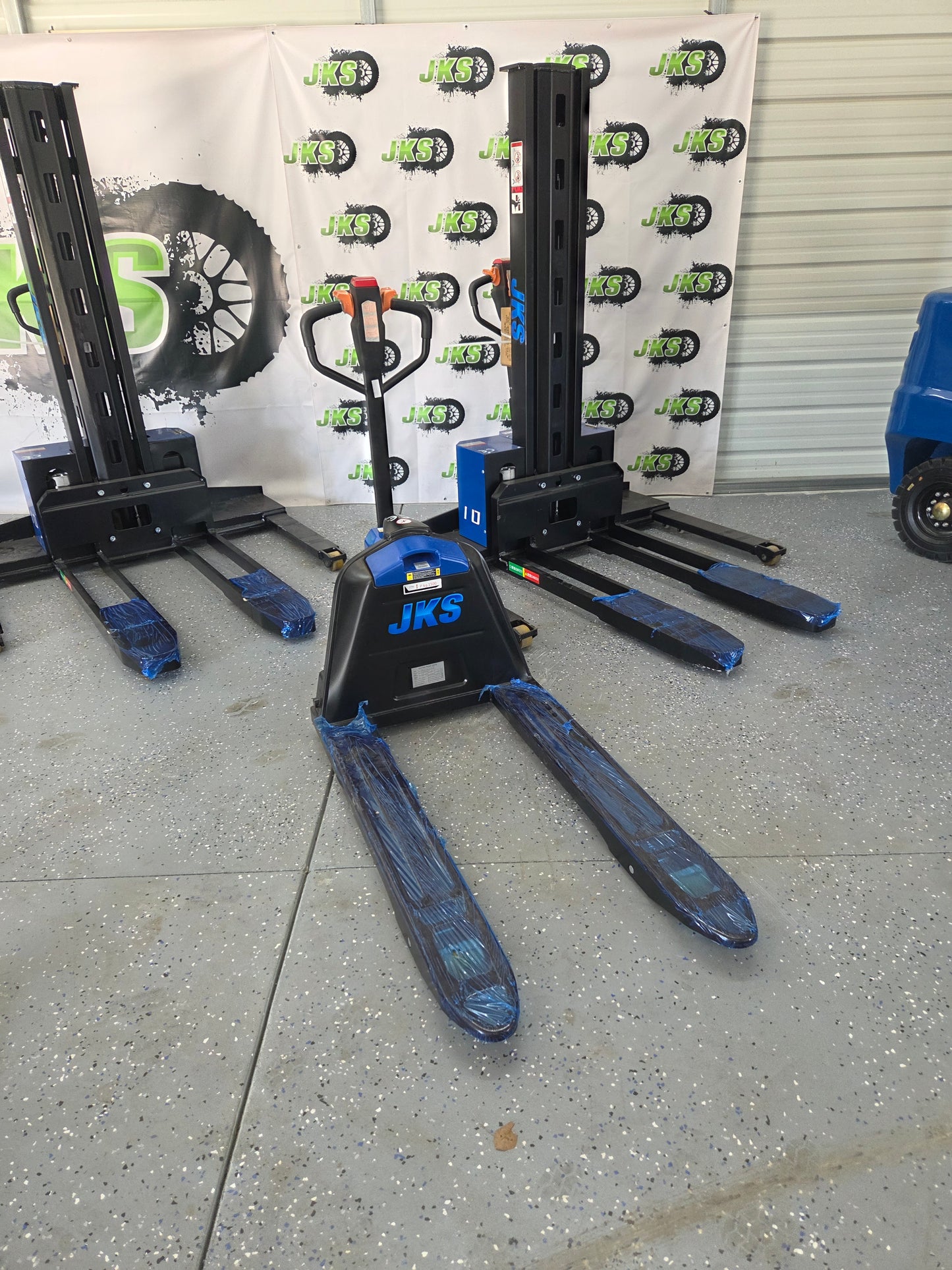 #7.2 JKS Electric Pallet Jack 4400 FREE SHIPPING!!!!