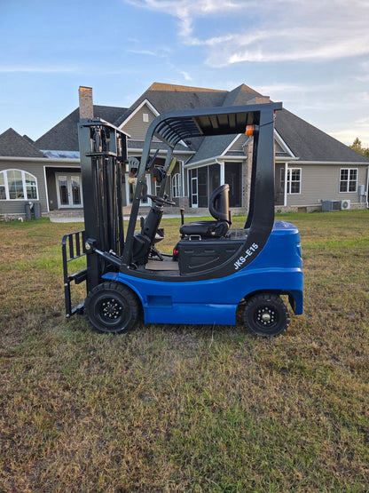 JKS Precision E15 forklift and Stacker combination Test run