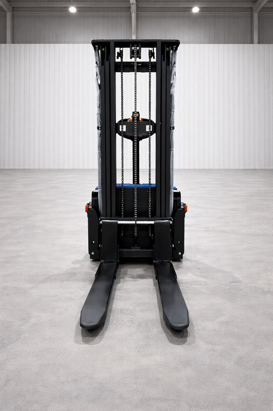 #2.1 Tiny Titan 4400 15FT forklift Standard model with out-riggers